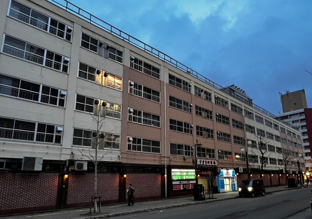 ススキノ市場建物